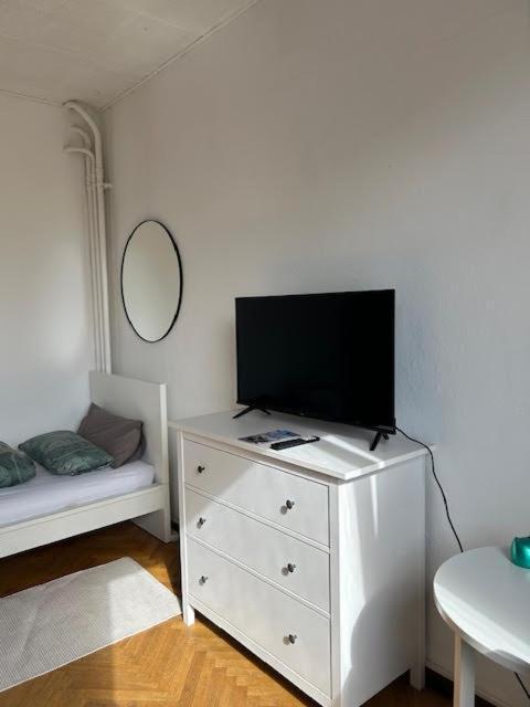 Stylish Apartment In The Heart Of Hamburg Hamburgo Exterior foto